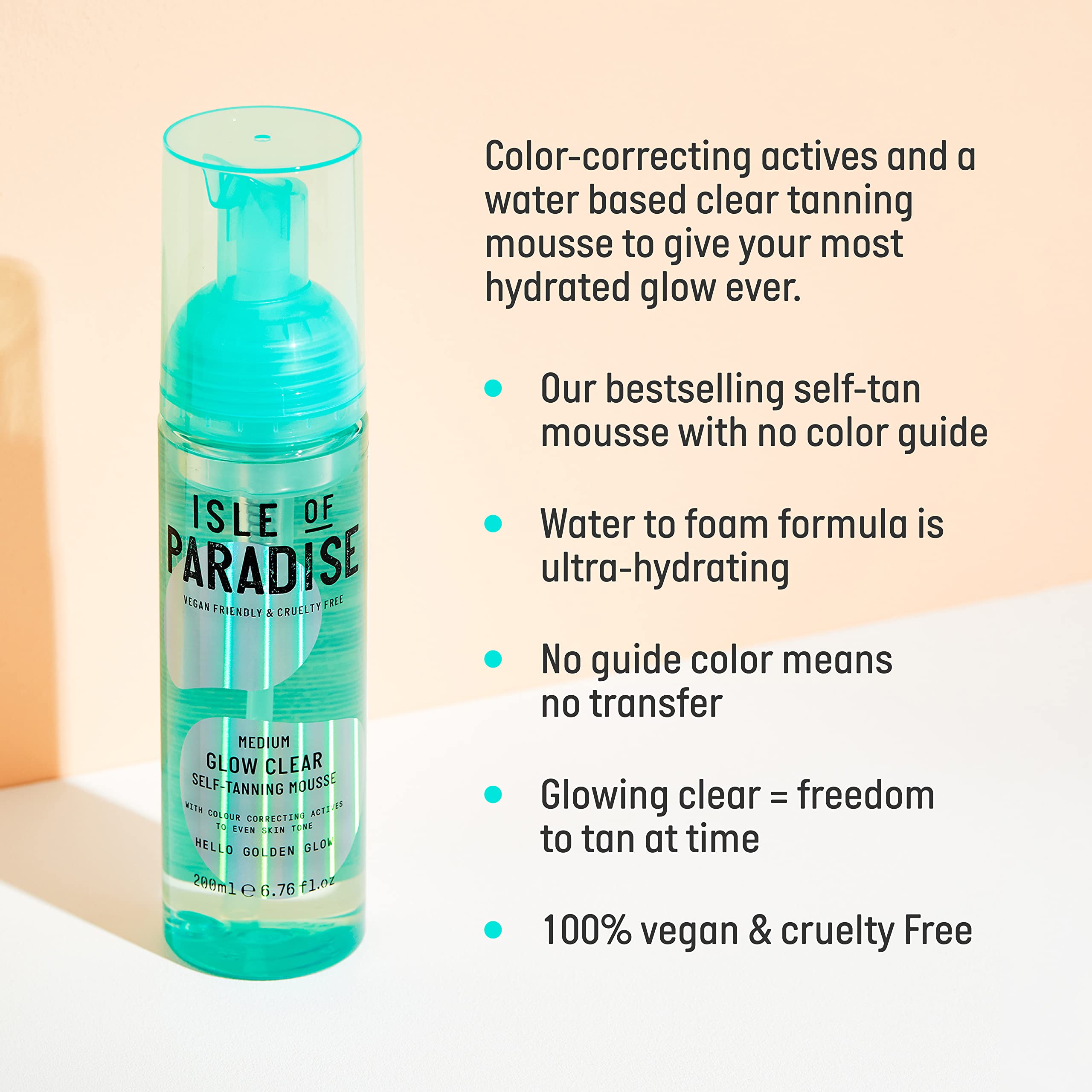 Isle of Paradise Glow Clear Mousse application mitt ready for streak-free, hydrating tan.