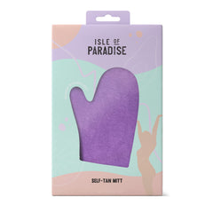 Isle of Paradise Self-Tan Mitt with water-resistant barrier protects palms during tanning.