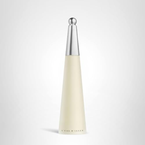 Issey Miyake L'Eau d'Issey moisturizing body lotion pairing suggests layered scent longevity