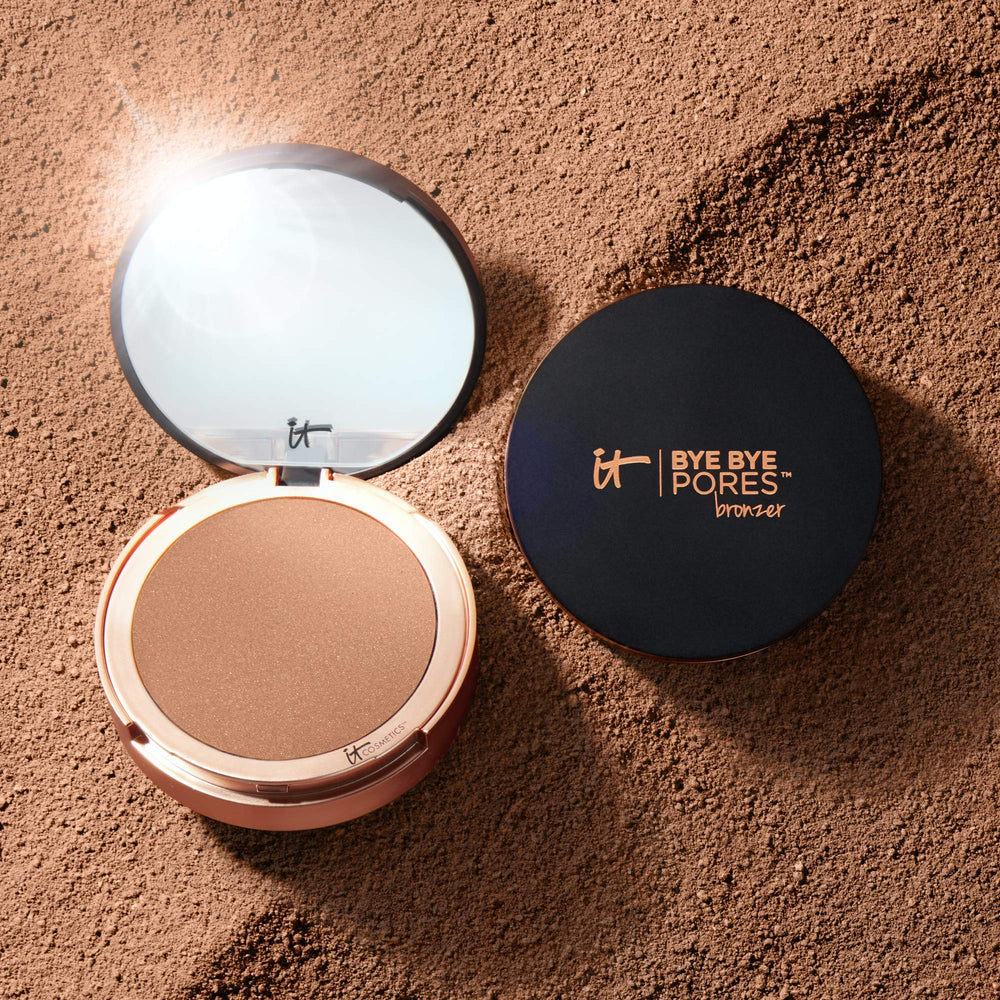 IT Cosmetics Bye Bye Pores Bronzer yields pore-blur result for smoother skin