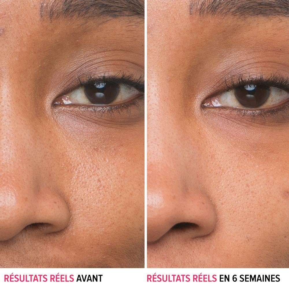 IT Cosmetics Bye Bye Pores serum pump dispenses a drop for pore refinement.