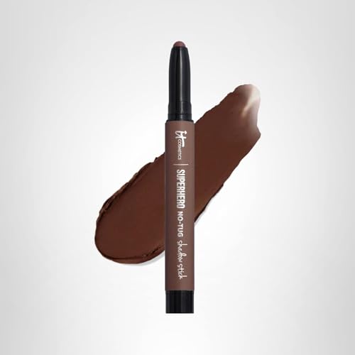 IT Cosmetics Superhero No-Tug Fearless Umber eye look suitable for sensitive lids