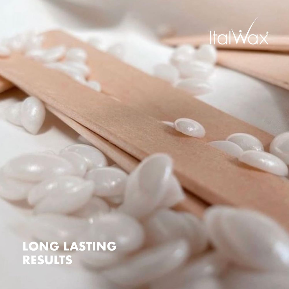 Italwax Top Line Crystal thin, even layers demonstrate precise control for delicate areas.