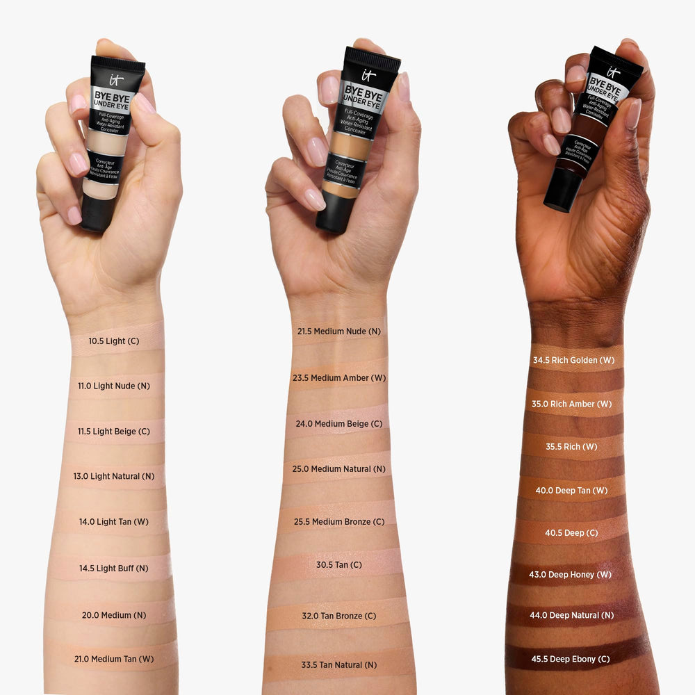 IT Cosmetics Bye Bye Under Eye Concealer Travel brush assists precise blending for flawless finish.