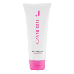 JESS BEAUTY Face Reset Cleanser gel-formula for gentle cleansing and hydration