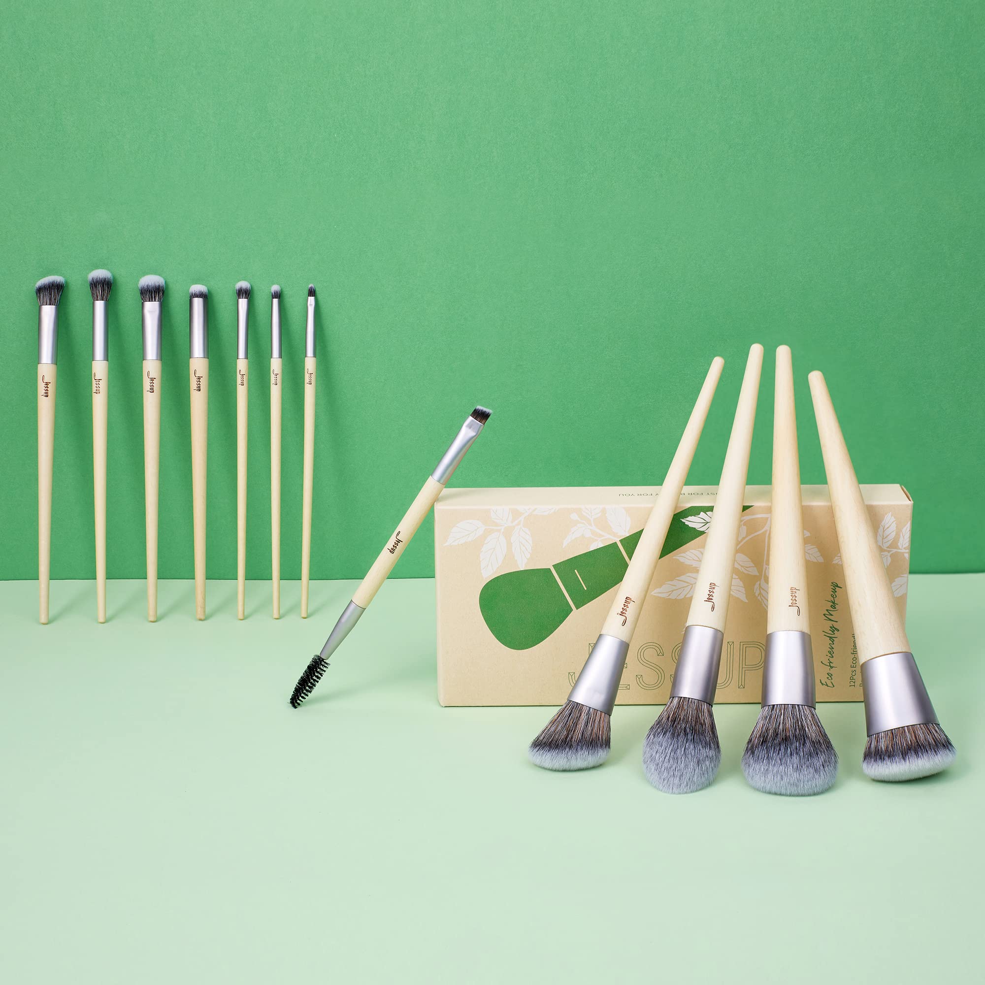 Jessup concealer brush places and diffuses concealer for natural coverage.