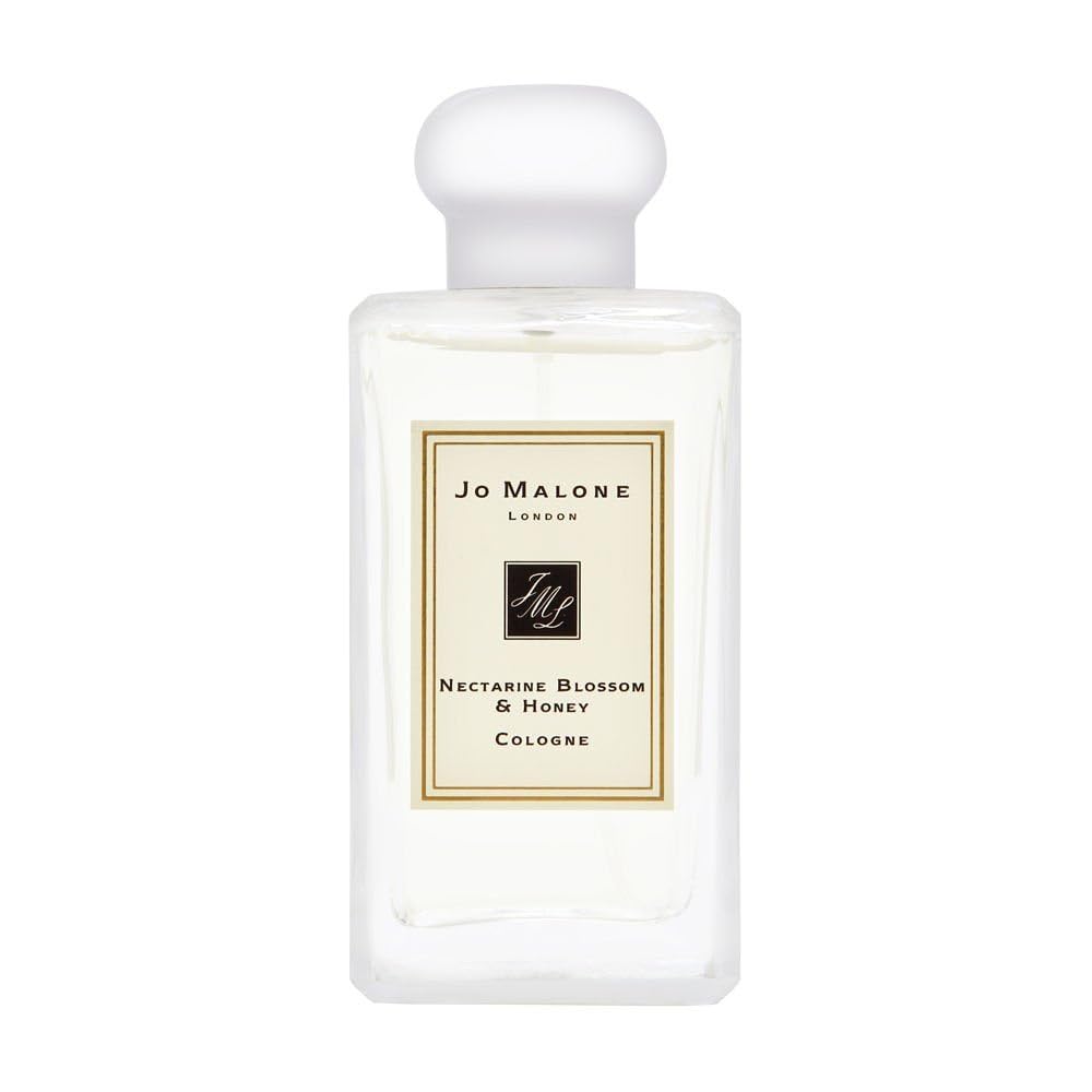 Jo Malone Nectarine Blossom & Honey spray captures a radiant floral scent for day-to-night occasions.