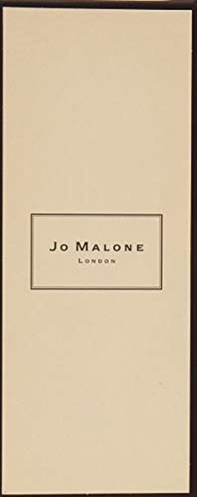 Jo Malone Red Roses floral bouquet motif evokes romantic everyday elegance.