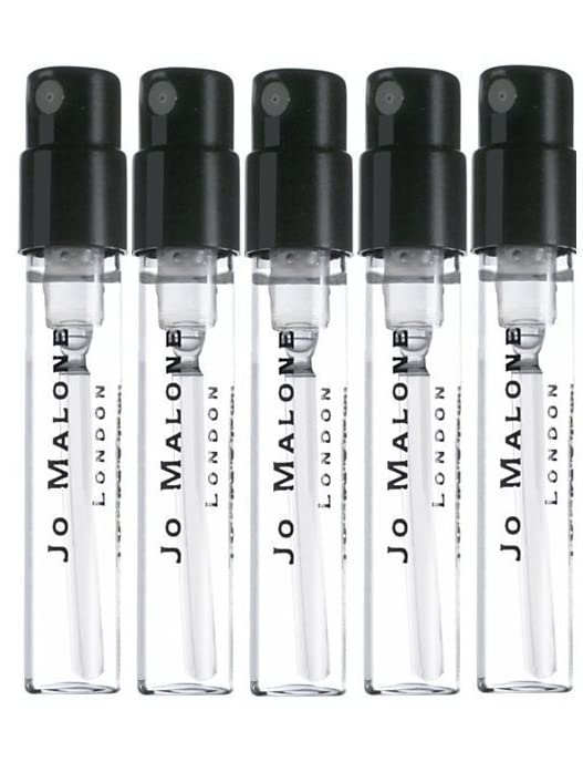Jo Malone sampler fragrance trial collection to test five signatures and mix for personalized scent