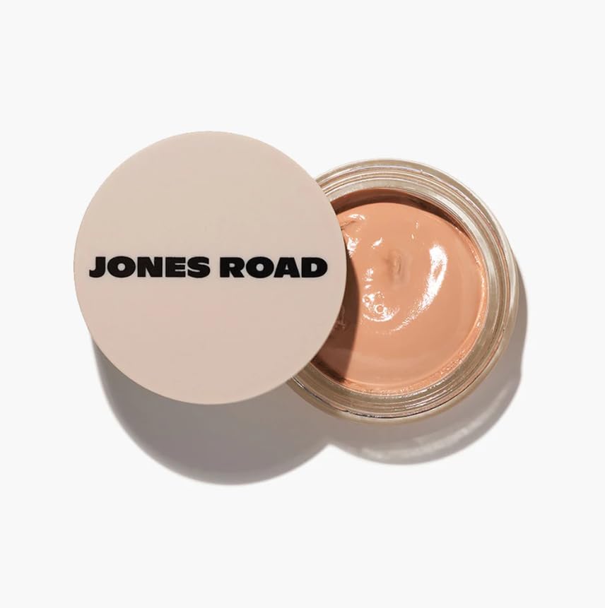 Jones Road What The Foundation swatch closeup beige highlights skin-friendly tint for balanced color.