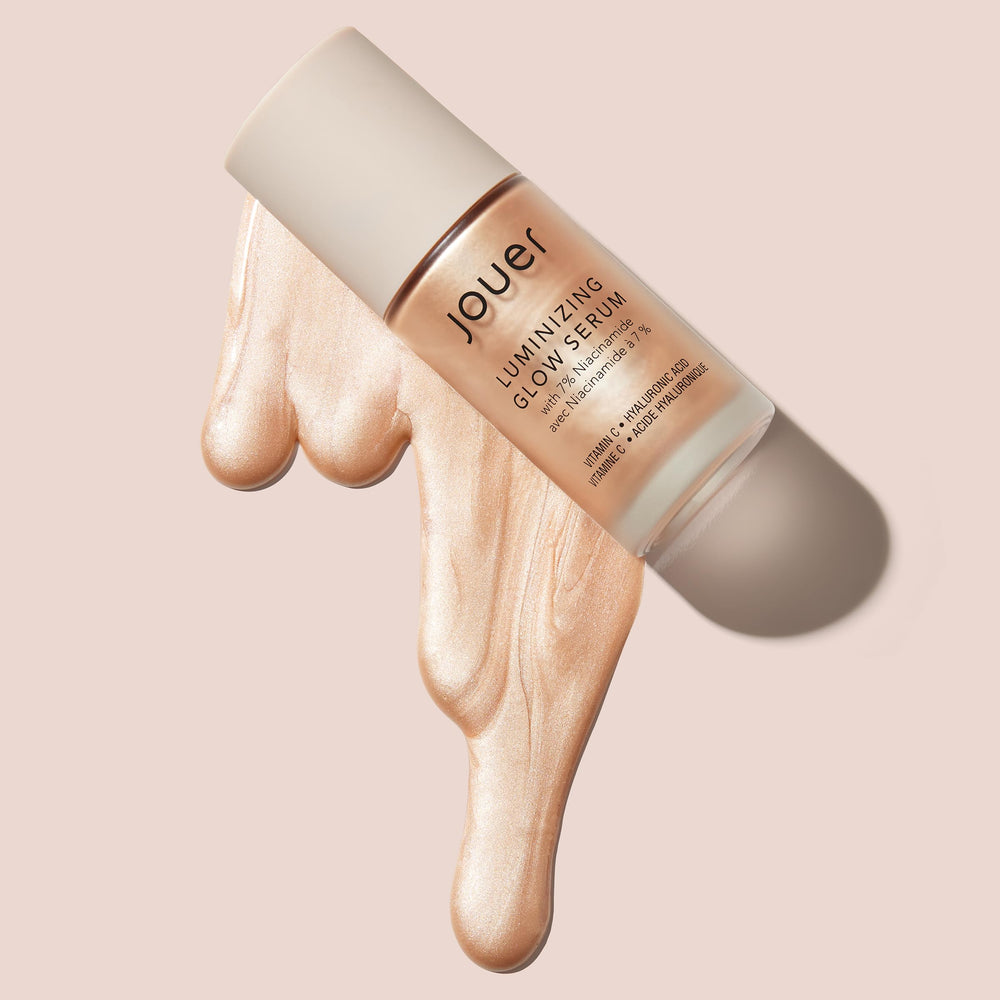 Jouer Glow Drops with Niacinamide and Hyaluronic Acid supports moisturized, refined skin texture.