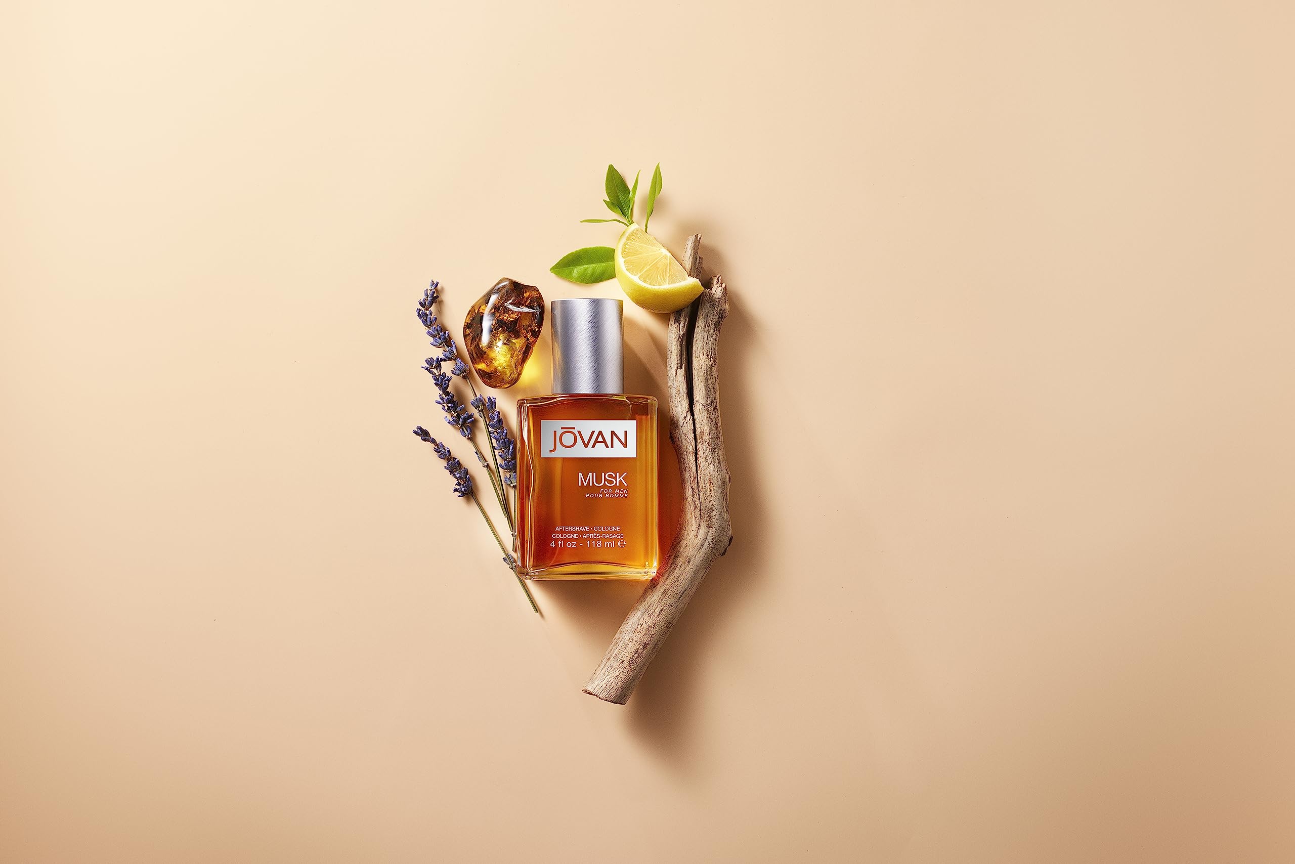 Jovan Musk for Men notes display carnation, lavender and amber for confidence.