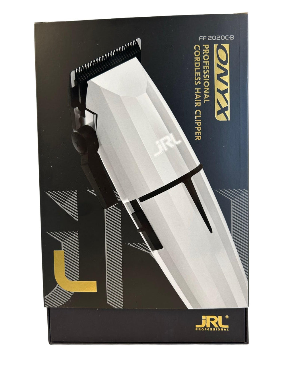 JRL GHOST cordless hair clipper in use demonstrates smooth fades and quiet operation.