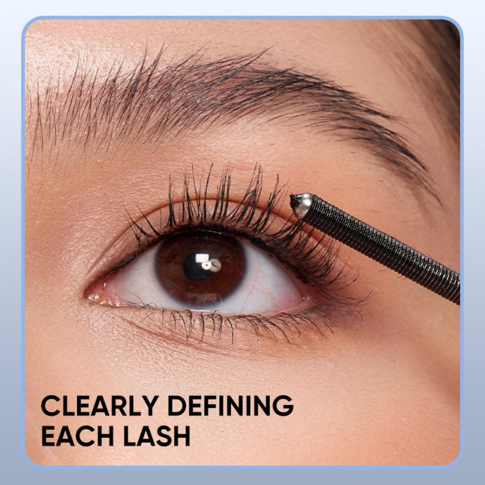 JUDYDOLL 3D Curling Eyelash Iron Mascara waterproof cap demonstrating smudge-proof wear.