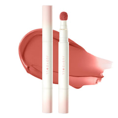 JUDYDOLL matte lip cream tube close-up shows smooth glide-on texture for easy application
