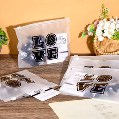 Juexica volleyball gift-set packaging closeup ready for bulk party favors