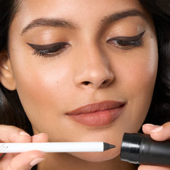 Julep eyeliner budge-proof finish provides lasting wear throughout the day.