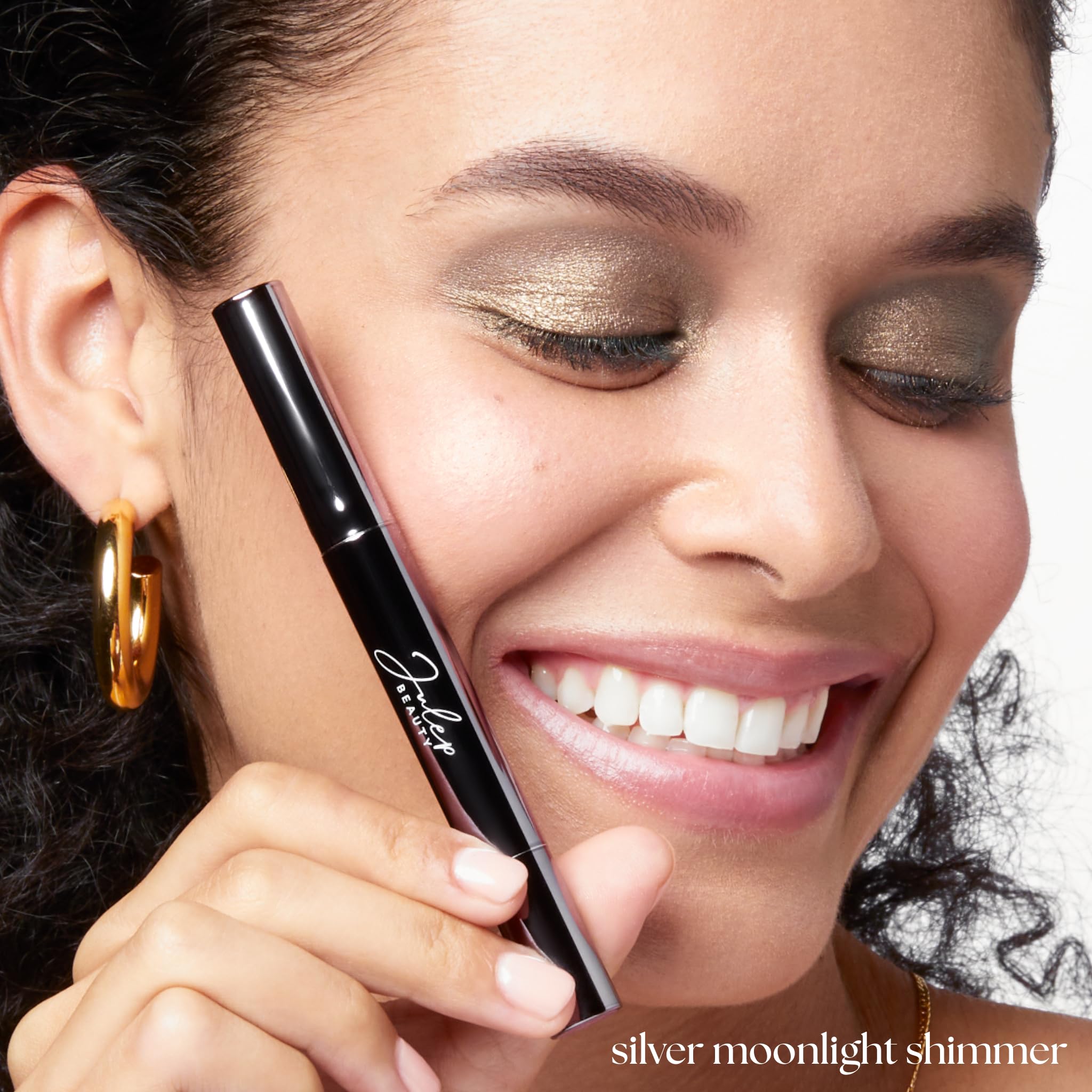 Julep Eyeshadow 101 creme-to-powder texture ready-to-wear on lids