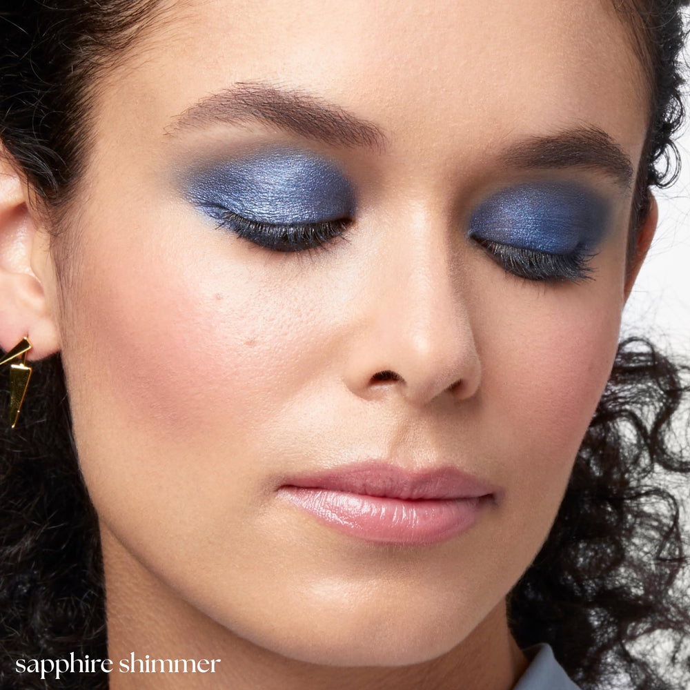 Julep Eyeshadow 101 Sapphire Shimmer built-in smudger enables effortless blending on lids.