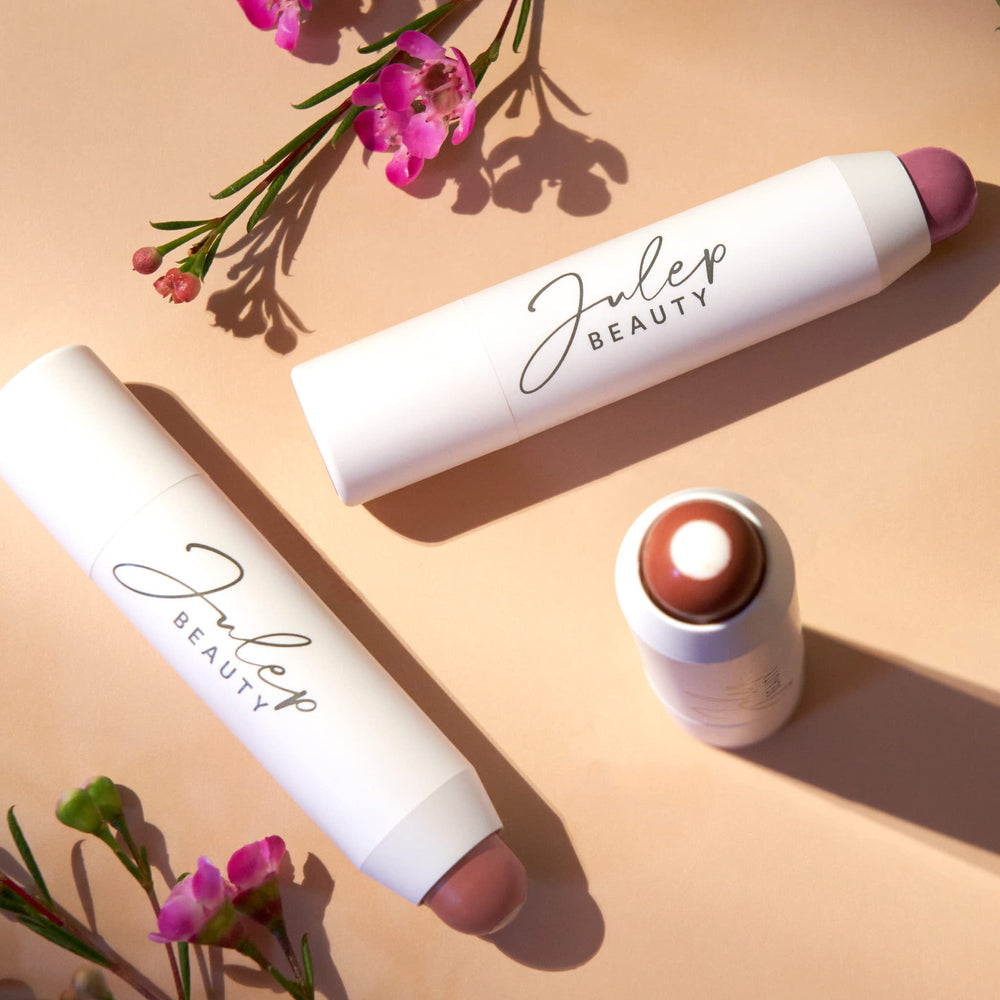 Julep It's Balm Tint Canyon Rose compact case supports on-the-go touch-ups.