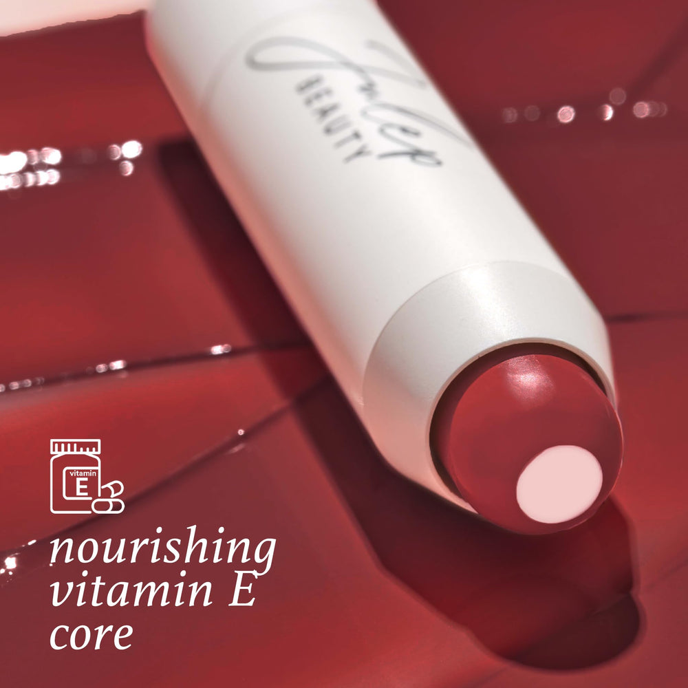 Julep It's Balm Tint Trio vitamin E core emphasizes moisturized lips.