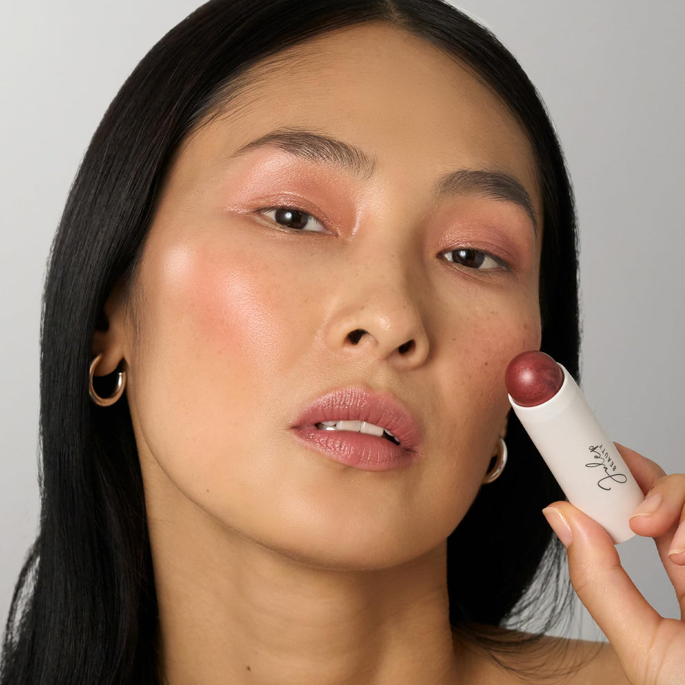 Julep Skip The Brush Desert Rose lip-color-application offers dual-use pigment for lips