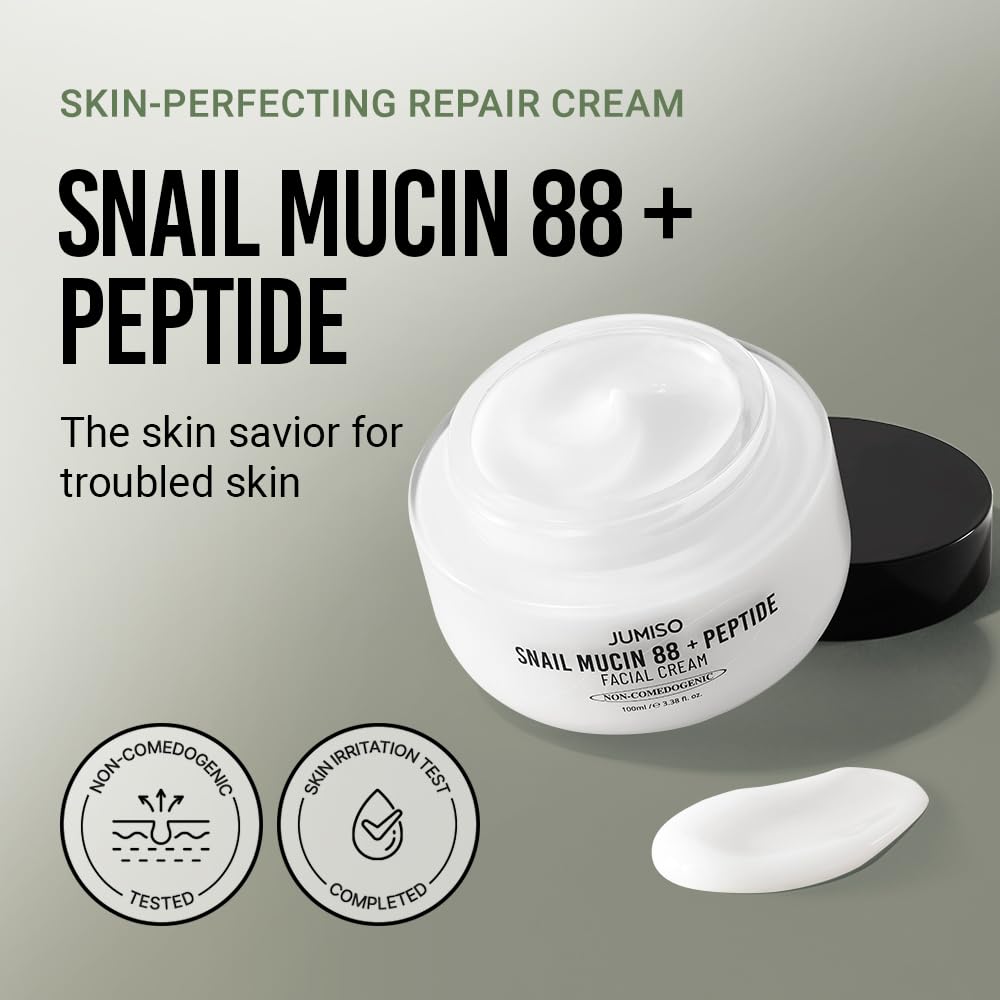 JUMISO Snail Mucin 88 Cream texture close-up showing lightweight gel