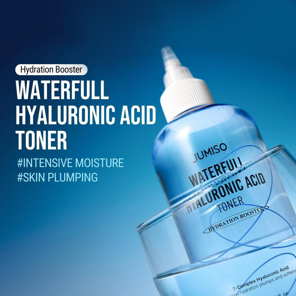 JUMISO Waterfull Hyaluronic Toner application tip demonstrates gentle patting for absorption