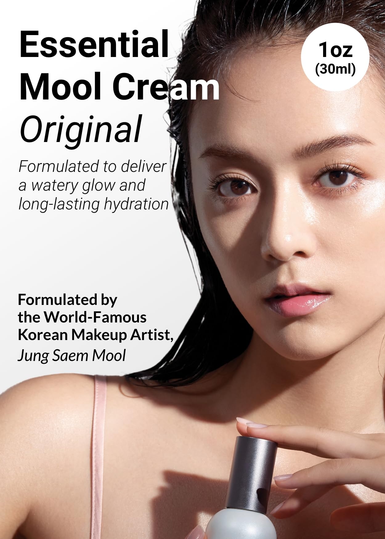 Texture of JUNG SAEM MOOL Essential Mool Cream on skin showing dewy finish