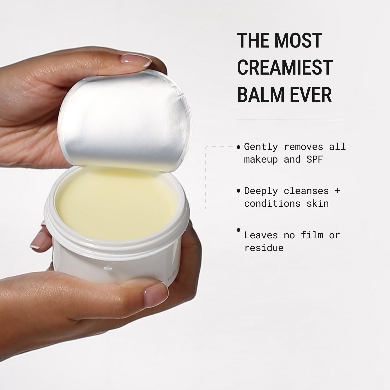 JUNO & CO Jade Clean10 balm-application demonstrates silky warmth for cleansing.