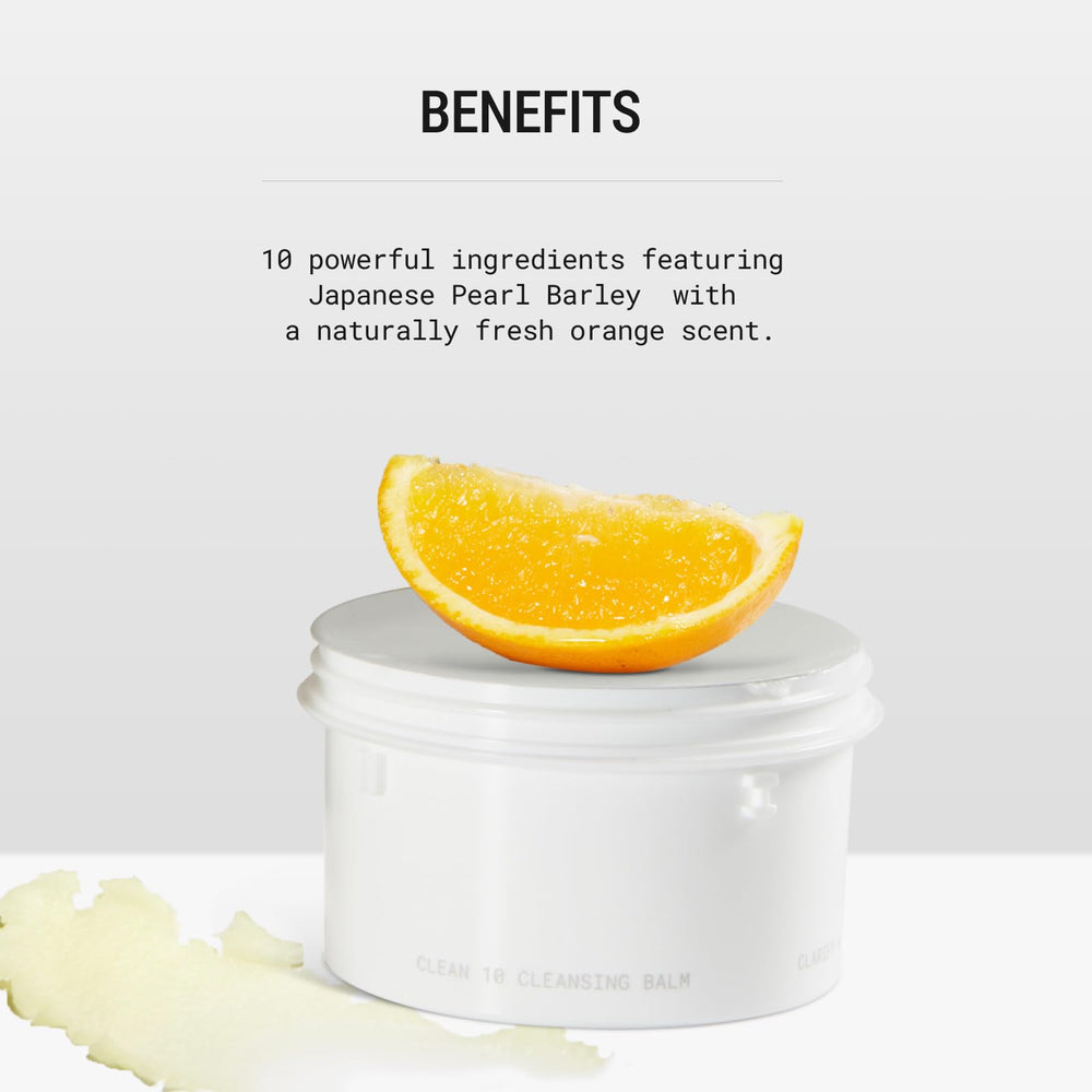 JUNO & CO Jade Clean10 packaging close-up emphasizes travel-friendly refillable design.