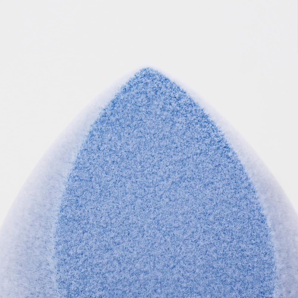 Packaging shot of JUNO & Co. Microfiber Sponge Set ready for travel.