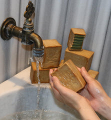 Traditional production label on JUSIZA Aleppo Soap