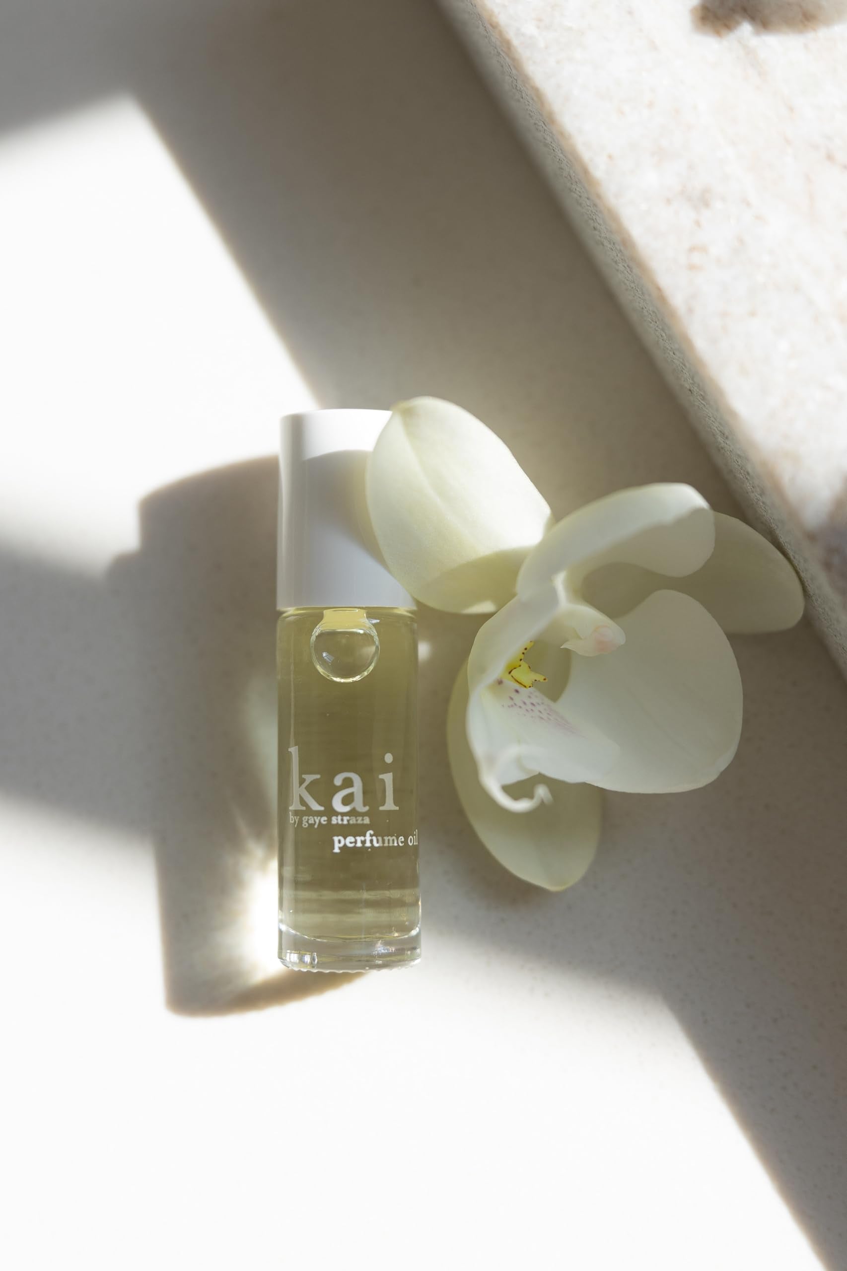 kai perfume oil floral collection – light gardenia with white florals for serenity