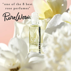 Kai perfume oil gardenia-wrap close-up for a signature scent