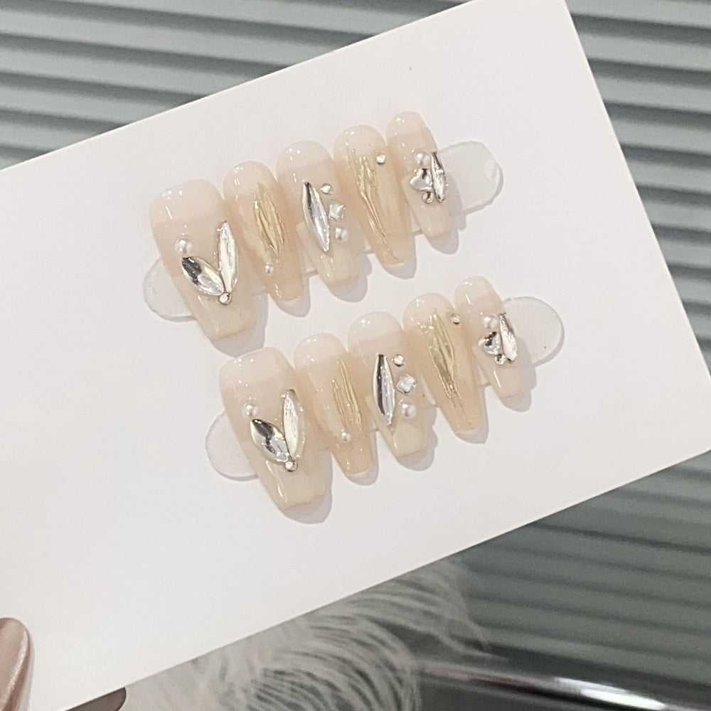 Kaipheiquan high-quality crystal nails provide durable shine for long-lasting designs