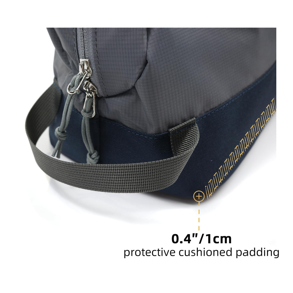 KalgoTeal wet/dry compartment close-up with TPU waterproof pocket