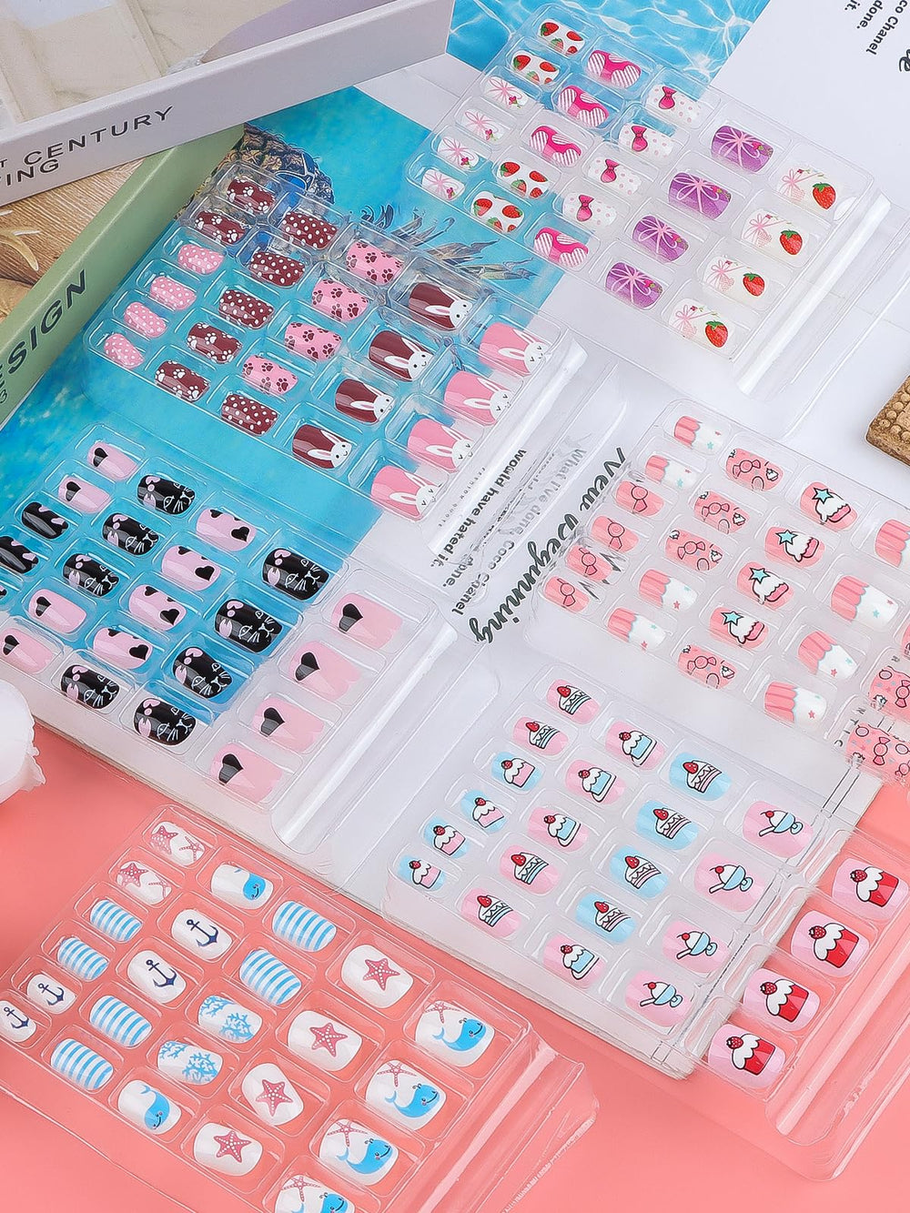 Kalolary patterns offer multiple cute options for girls' nail decoration at home.