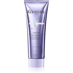 Kérastase Blond Absolu Cicaflash hair application shows nourishing treatment for strengthened, luminous blonde strands.