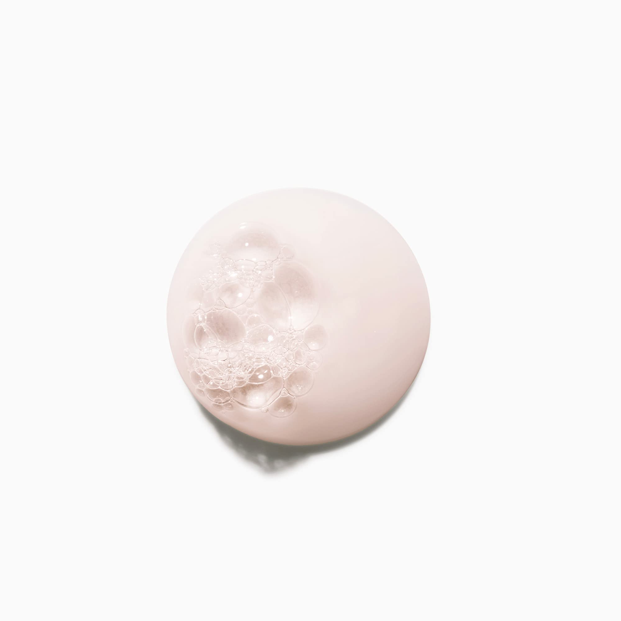 KÉRASTASE Chroma Absolute for fine hair image shows weightless hydration.