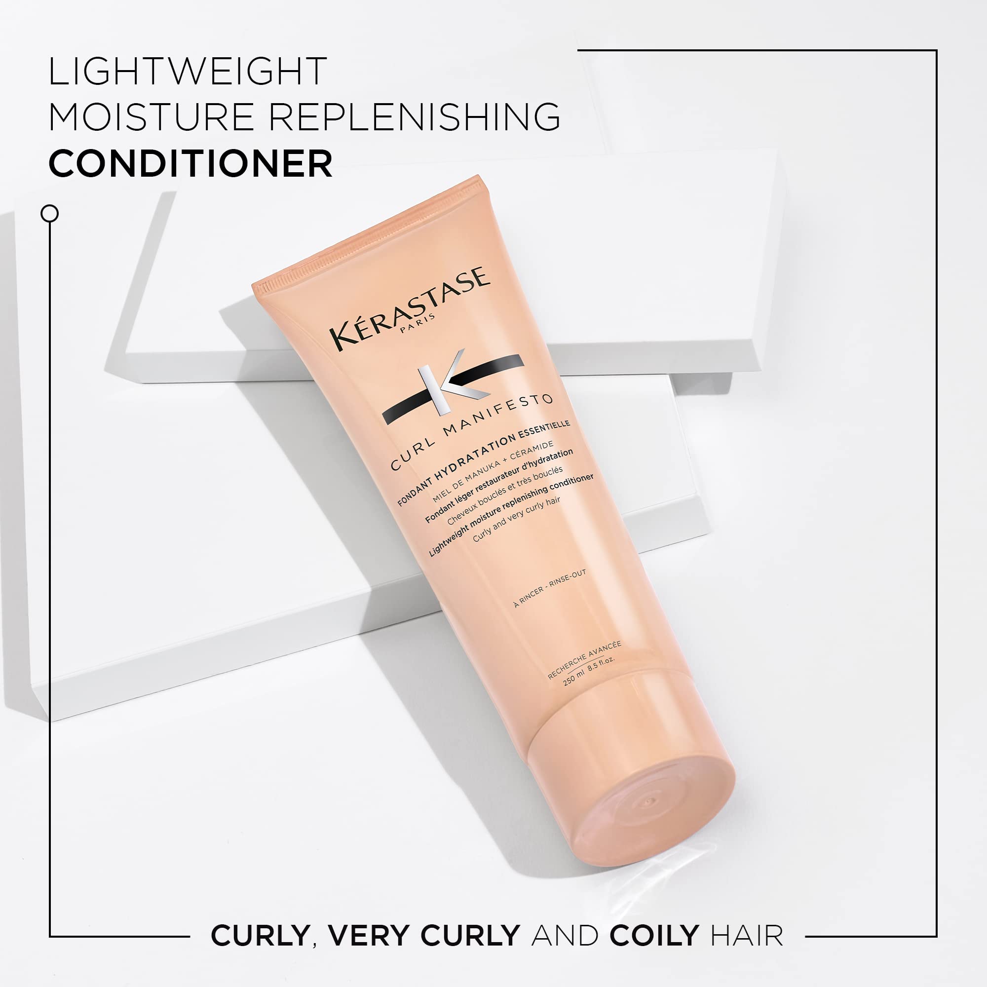KÉRASTASE Curl Manifesto conditioner pump demonstrates easy application for consistent conditioning.