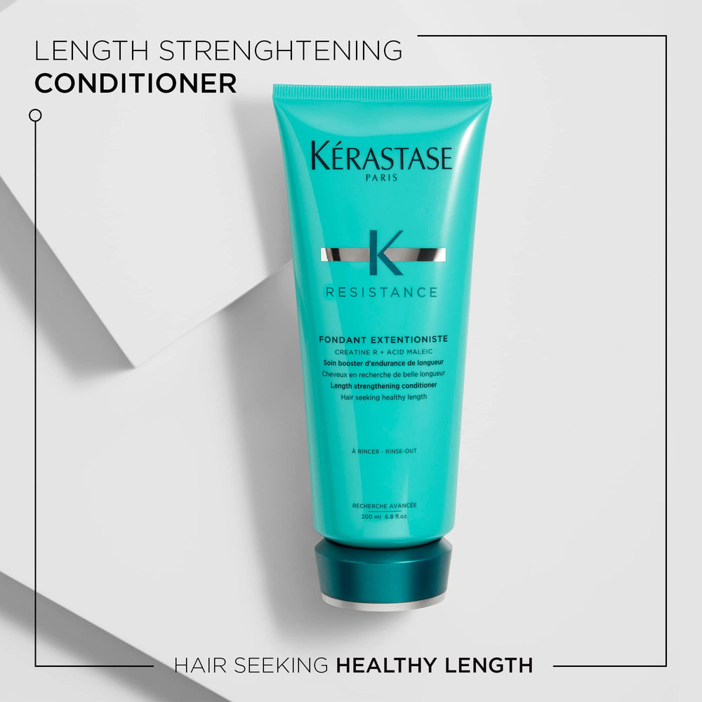 KÉRASTASE Extentioniste creamy conditioner texture supports easy detangling and nourishment.