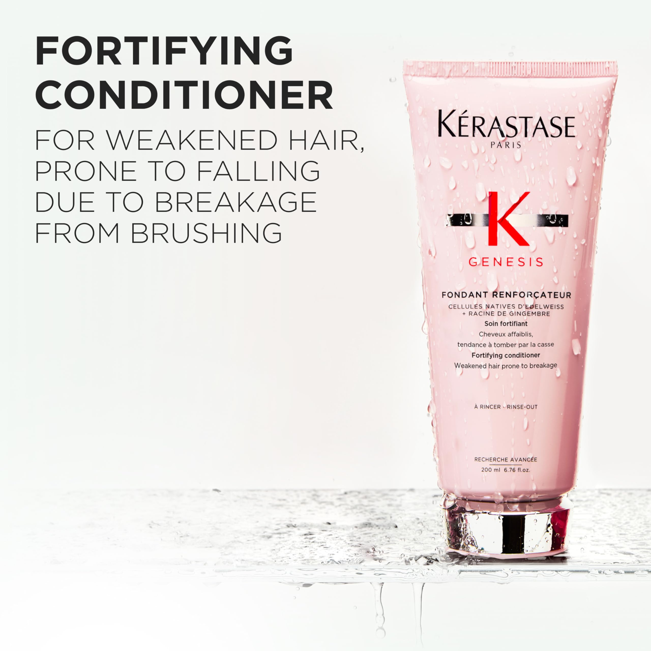 KÉRASTASE Genesis Fondant Renforcateur application for hair demonstrates easy detangling and even distribution.