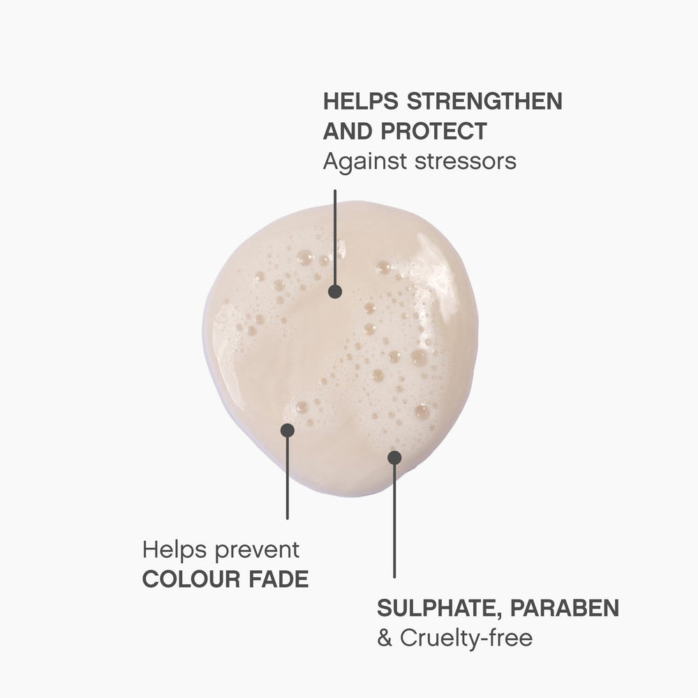 Tangerine oil delivers shine and a lightweight feel for hair.