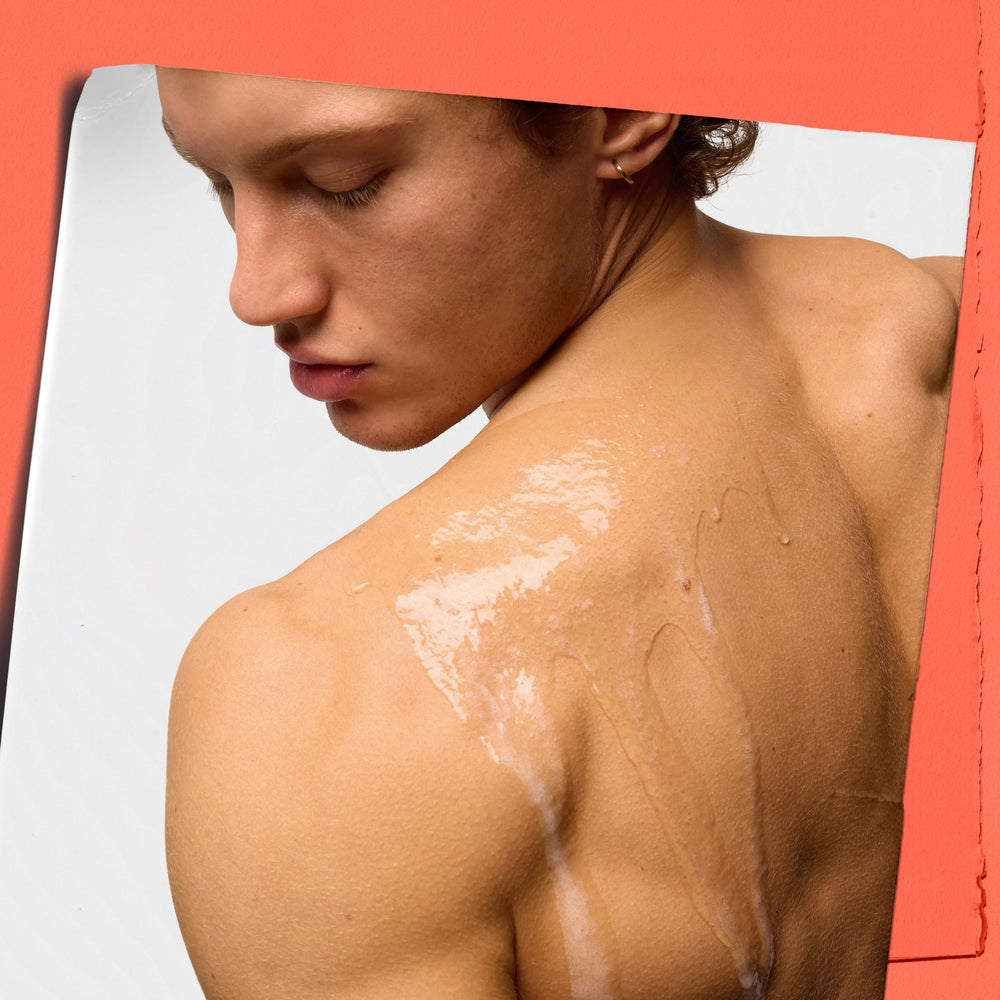 Kiehl's Grapefruit body wash foam image showing smooth lather and refreshed skin.