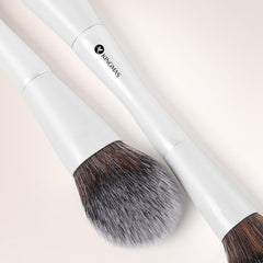 KINGMAS small contour brush for precise sculpting and natural-looking definition