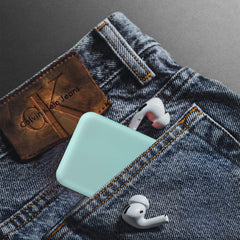 Kintion Pocket Mirror with LED light on illuminates details for on-the-go touch-ups.