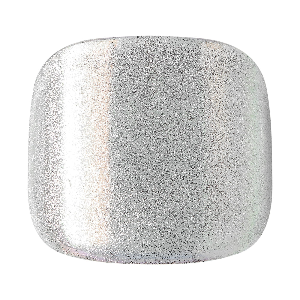 KISS imPRESS squoval toe nails show perfect shape for comfortable daily wear.