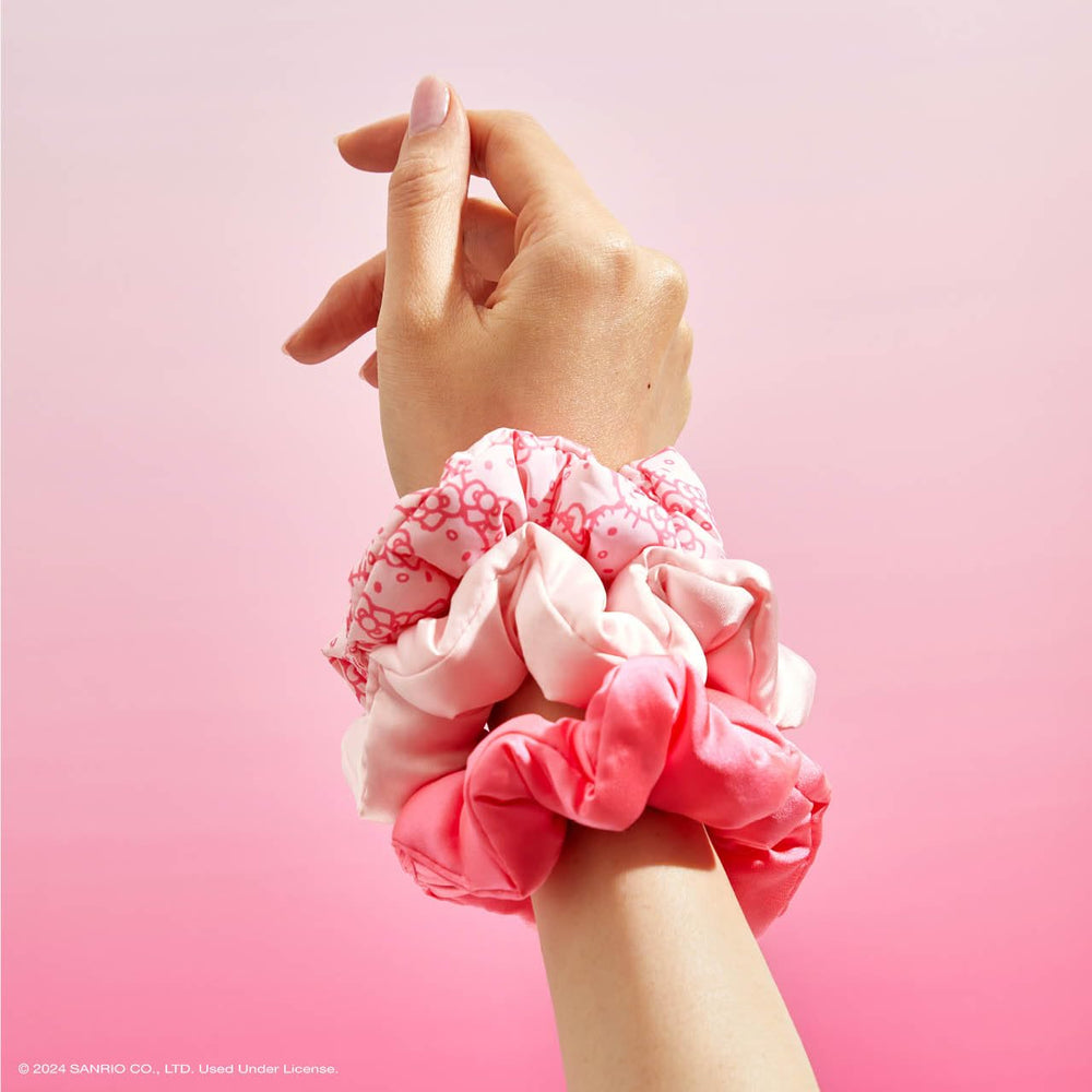 Kitsch Hello Kitty scrunchies gift-set display, ideal for gifting.