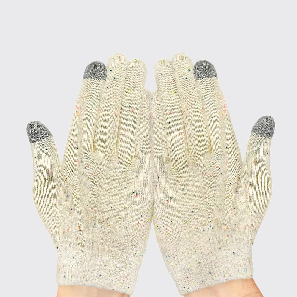 Kitsch Moisturizing Gloves Overnight compact packaging illustrates portable hydration on the go.